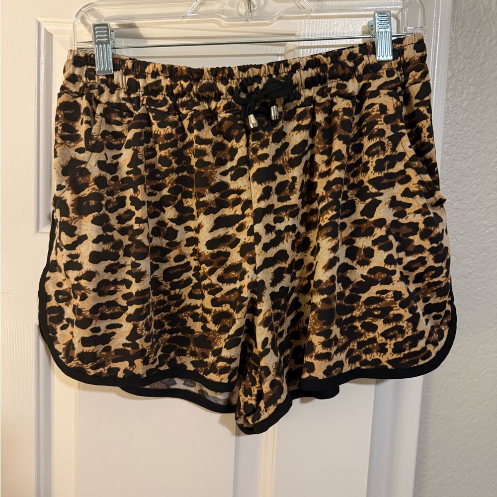 Chic Animal Print Drawstring Shorts